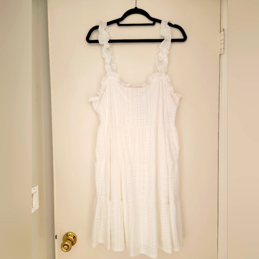 New 1X white eyelet sundress
